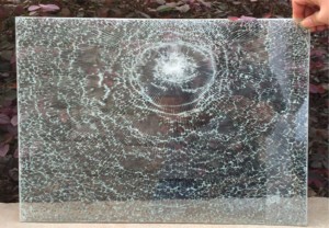 ویندوفیلم امنیتی(برچسب  ضدضربه شیشه)