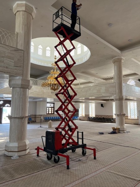 P250HA800: Professional accordion lift