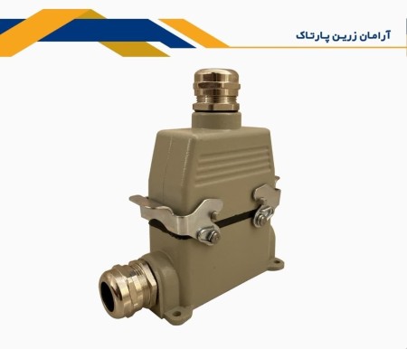 Social 16 Pin Floor Golden Gold