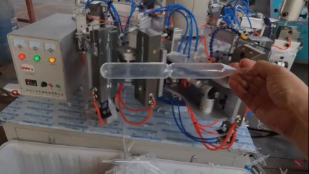 گوهر پلاست بزرگترین کارخانه تولید تیوپ نوشمک و یخمک  ایران با تمامی مجوزات بهداشتی و استاندارد- ایزو