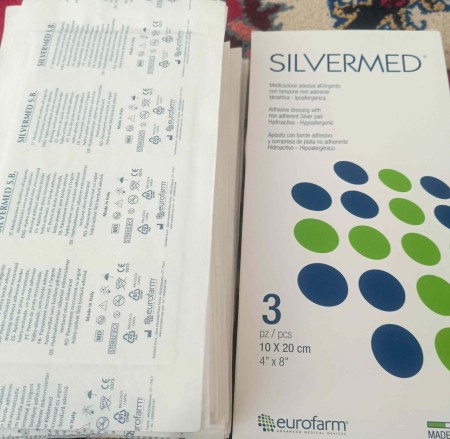 Items and Equipment of Modern Silver Silver Silver Bed