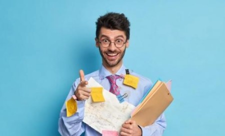 پیگیری انجام امور اداری