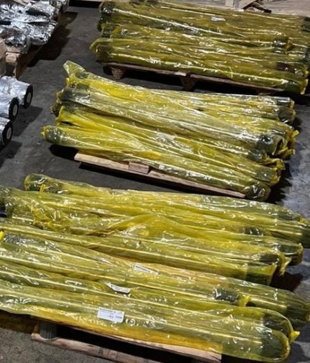 Buying a hydraulic hammer bolt