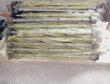 Buying a hydraulic hammer bolt