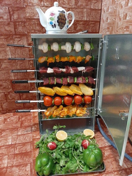 Barbecue without smoke standing 14 sideline