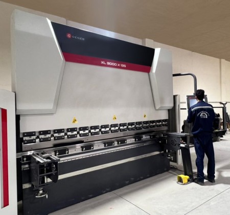 خدمات خم کاری، فرز CNC