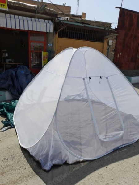 Travel tent with a variety of designs