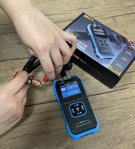 FNIRSI HRM Internal Resistance and Battery Voltage Tester
