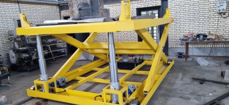 Car elevator on (car lift jack)