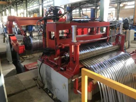 Roll cut line to roll