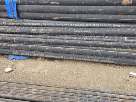 Pipes and fittings in the Iron Market of Metallura Industrial Group