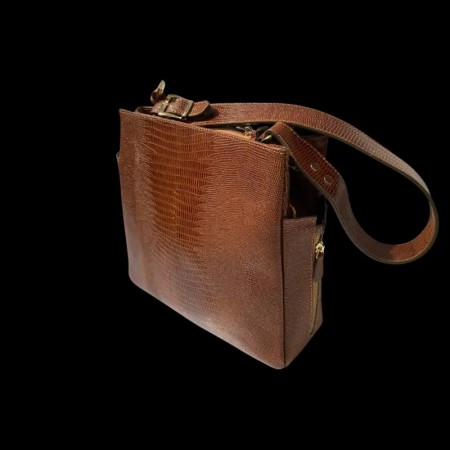 کیف دوشی زنانه چرمی مدل دلارا