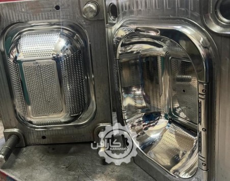 Design and manufacture of a variety of plastic injection molds