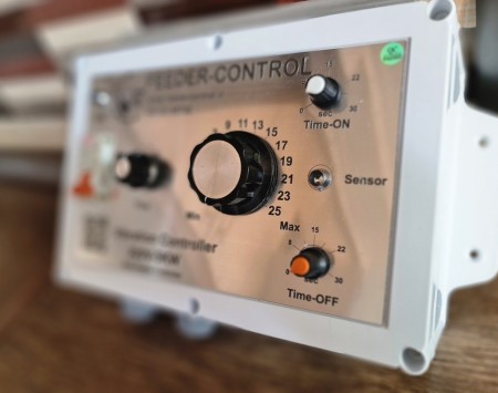 220V 5 kW 20 -amp single -phase controller controller