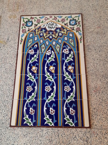 ساخت کاشی سنتی و هفت رنگی (مسجدی) برای گنبد گلدسته گره