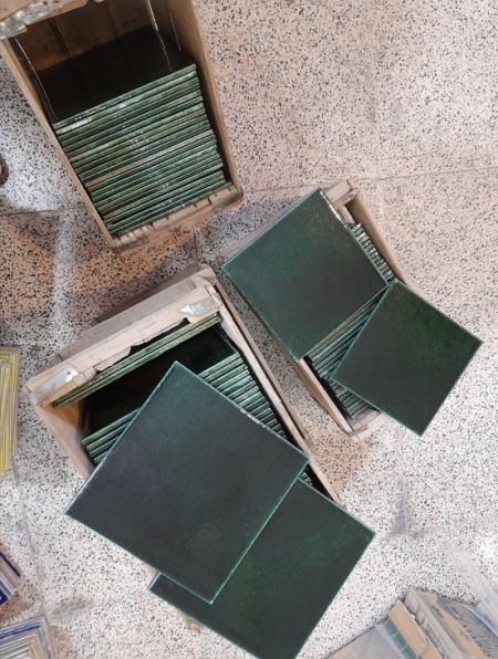 ساخت کاشی سنتی و هفت رنگی (مسجدی) برای گنبد گلدسته گره