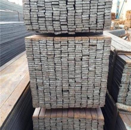 فروش عمده پولک و فلنج در بازار آهن شادآباد قیمت مناسب