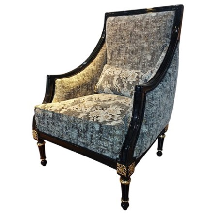 Catherine\'s classic sofa in the brand sofa collection