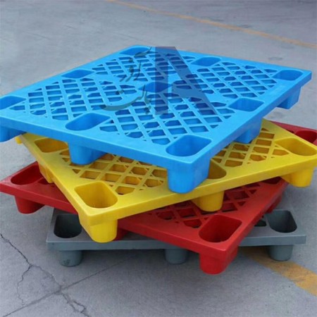 Plastic Pallet 100×120 / Light Pallet / Space-Saving Pallet