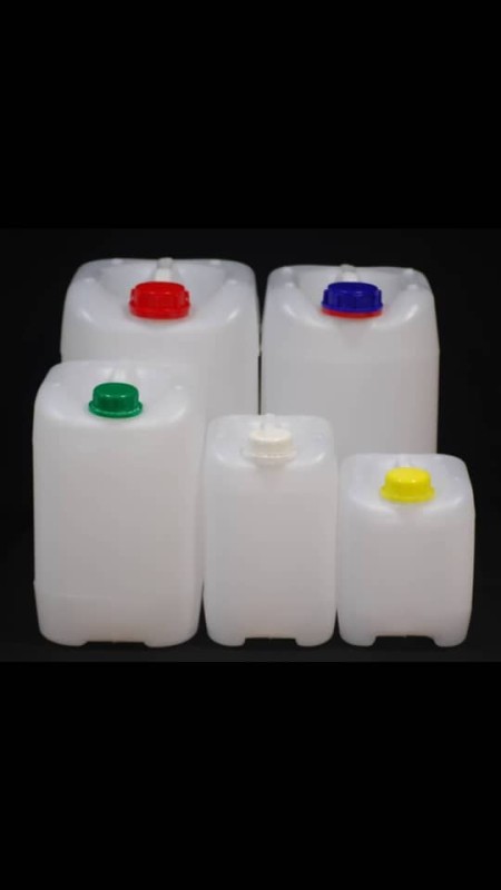 20 -liter Gallon of German and Industrial Button