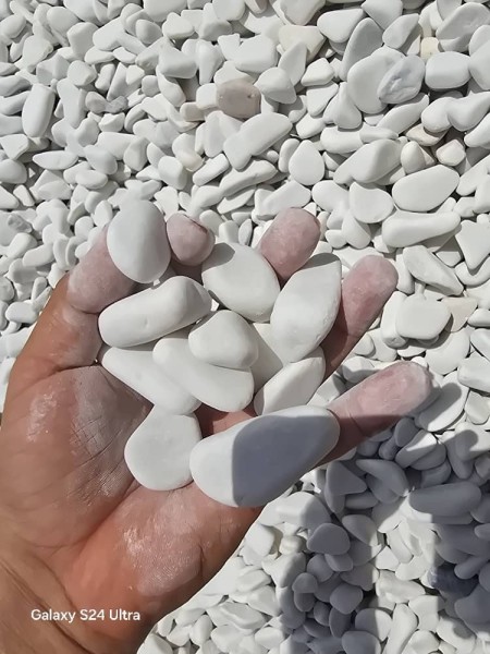 سنگ قلوه‌ای سفید ممتاز