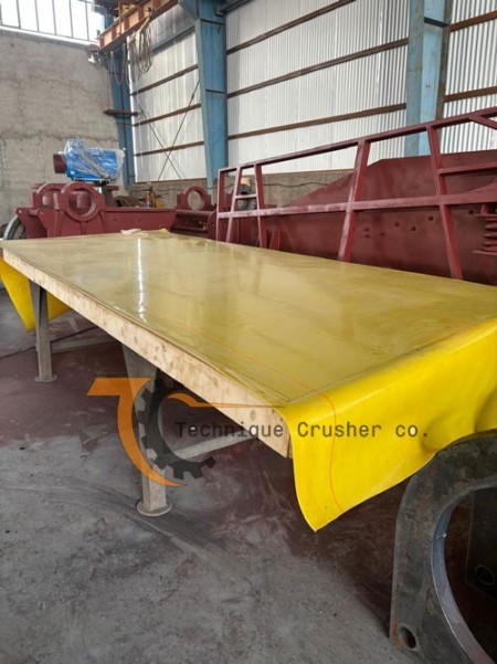 Direct sale of gold and silver vibrating tables Stone crusher technique