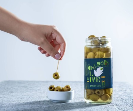 Peace seedless olives (seedless olives) hand-picked and fragrant