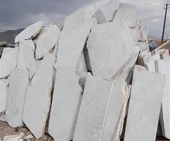 سنگ لاشه ورقه ای سفید: اوج روشنایی و خلوص در طراحی