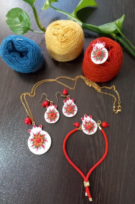 Yalda Set