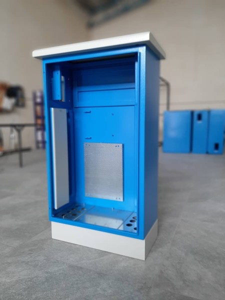 Low and Medium Voltage (LV/MV) Welded Electrical Panels