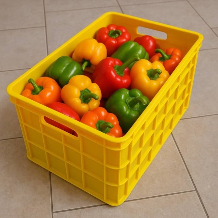 40-Kilogram Plastic Basket for Pepper Sorting
