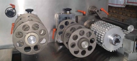 دستگاه بلیسترینگ