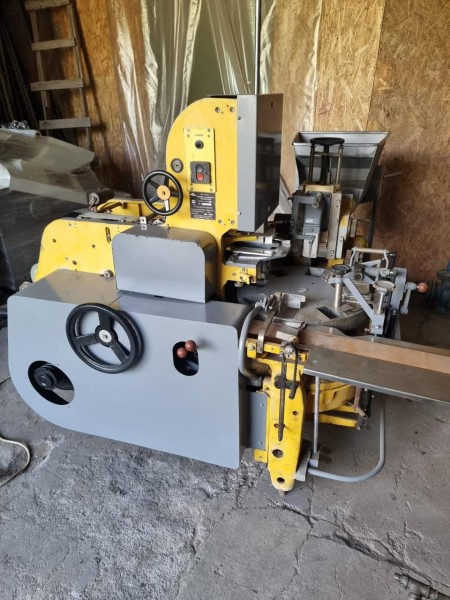 دستگاه پرکن کره و بسته بندی اتوماتیک کره روسی (وارداتی)