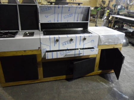 Gas Barbecue, Steel Gas and Charcoal Island Barbecue