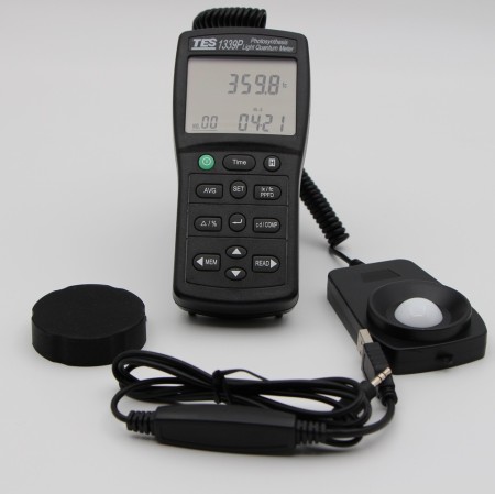 کوانتوم متر TES-1339P | دستگاه اندازه‌گیری PPFD، DLI و نور فتوسنتز گیاهان