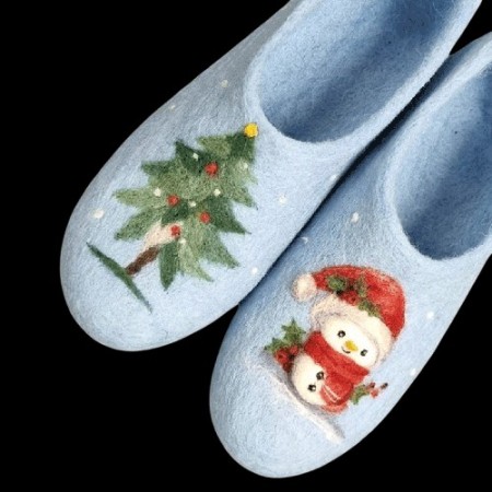 Hoorfelt Brand Felt Slippers with Snowman and Pine Tree Design