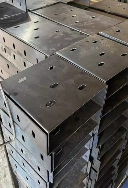 والپست