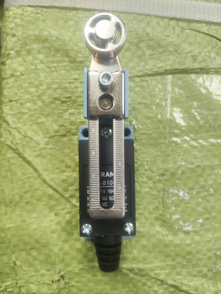 میکروسوئیچ غلطکی رگلاژی رمپی مدل RAMPI TZ-8108