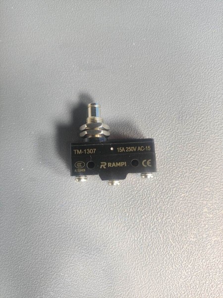 میکروسوئیچ فشاری ساده رمپی مدل RAMPI TM-1307