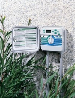 Hunter intelligent irrigation controller 4, 6 and 8 stations