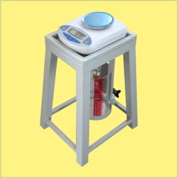 میز و سطل ارشمیدس