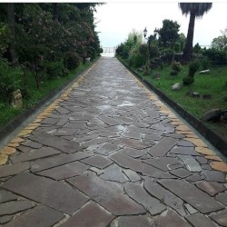 Installation of Malone natural rubble stone