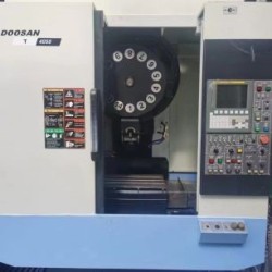 Doosan x520 cnc milling machine