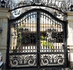 خدمات آهنگری و جوشکاری میخوش