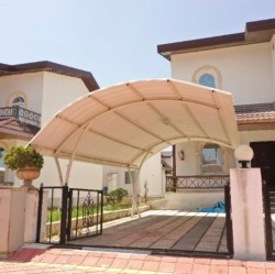 سقف پارکینگ و سایبان خودرو با ورق UPVC و پلی‌کربنات