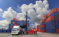 حمل و نقل بین المللی مارال لجستیک