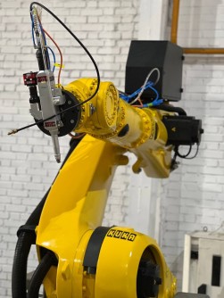 فروش ربات صنعتی