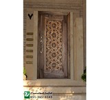 الباب الخشبی مدخل مبنى الشقق و الأماکن التقلیدیة الصینیة عقدة