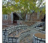 Villa landscaping ideas with rubble stone